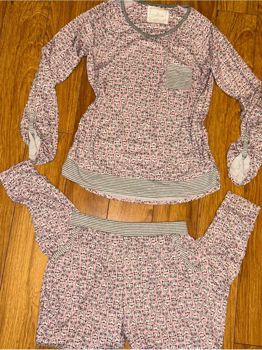 2 piece Pink cat print long sleeve pajama set